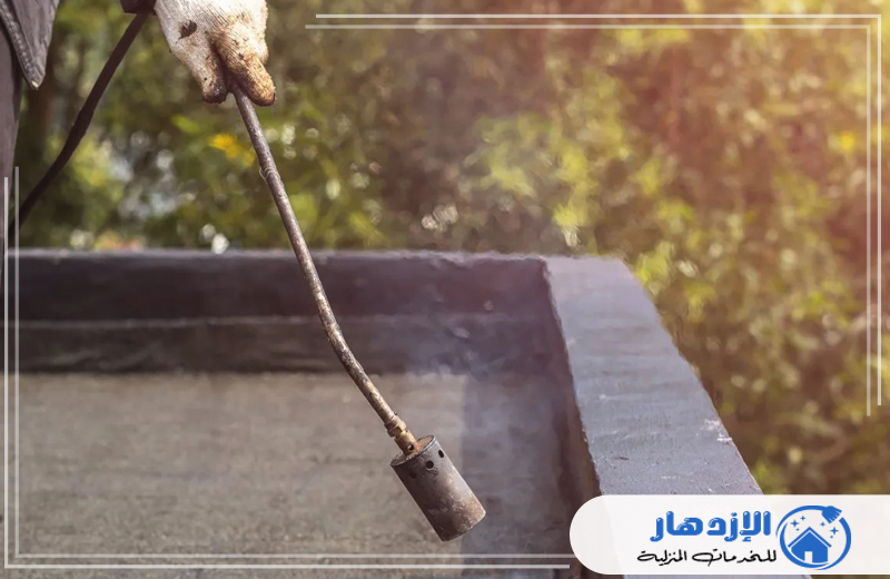 عزل الأسطح المائي والحراري في الشارقة