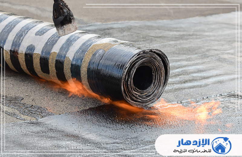 عزل اسطح المباني في العين 0505587508 الإزدهار نحن شركة متخصصة في عزل أسطح المباني في العين، نقدم حلولًا متكاملة باستخدام أفضل مواد العزل الحديثة لضمان الحماية الكاملة من تسرب المياه والرطوبة بجودة عالية.